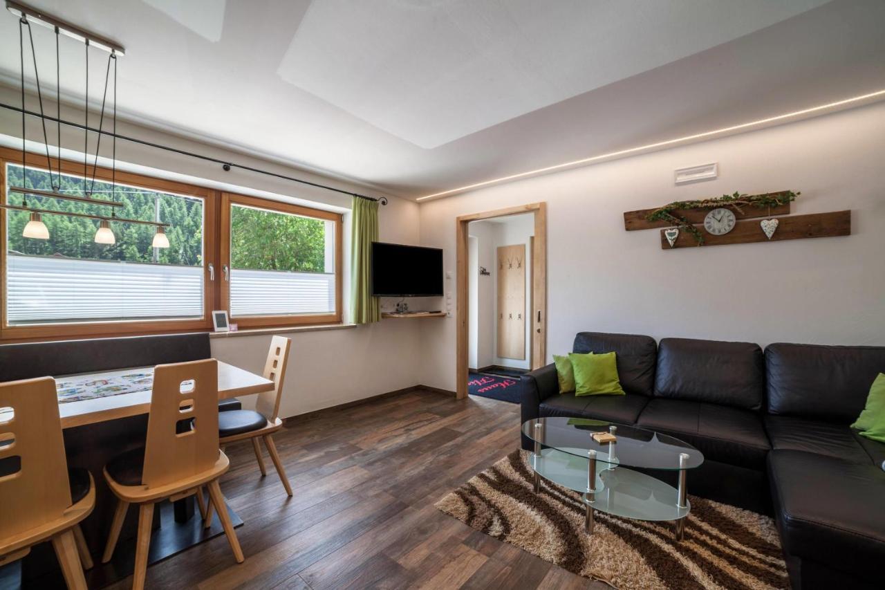 Ferienwohnung Haus Fliri Melago Buitenkant foto